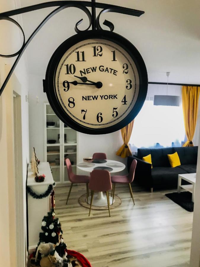 Apartment Condmari Residential